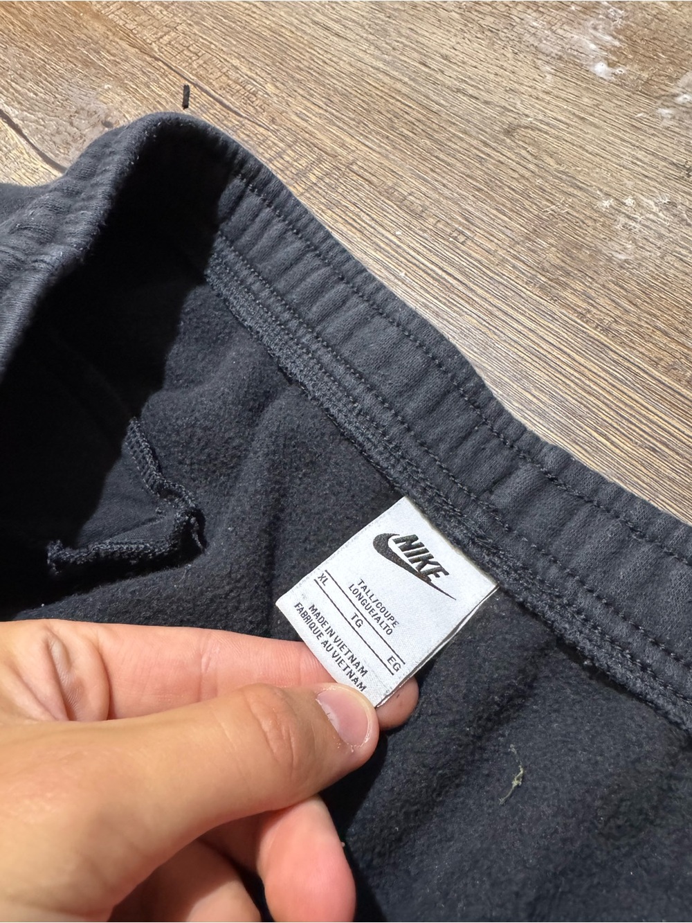 Nike Mens XL Tall Black Fleece Jogger Sweatpants White Futura Logo Drawstring - Picture 3 of 3